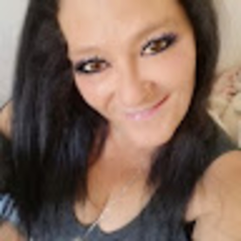 Meet your Posher, Nina